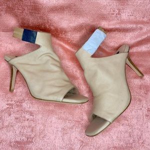 NEW TIGER OF SWEDEN beige leather peep toe heels